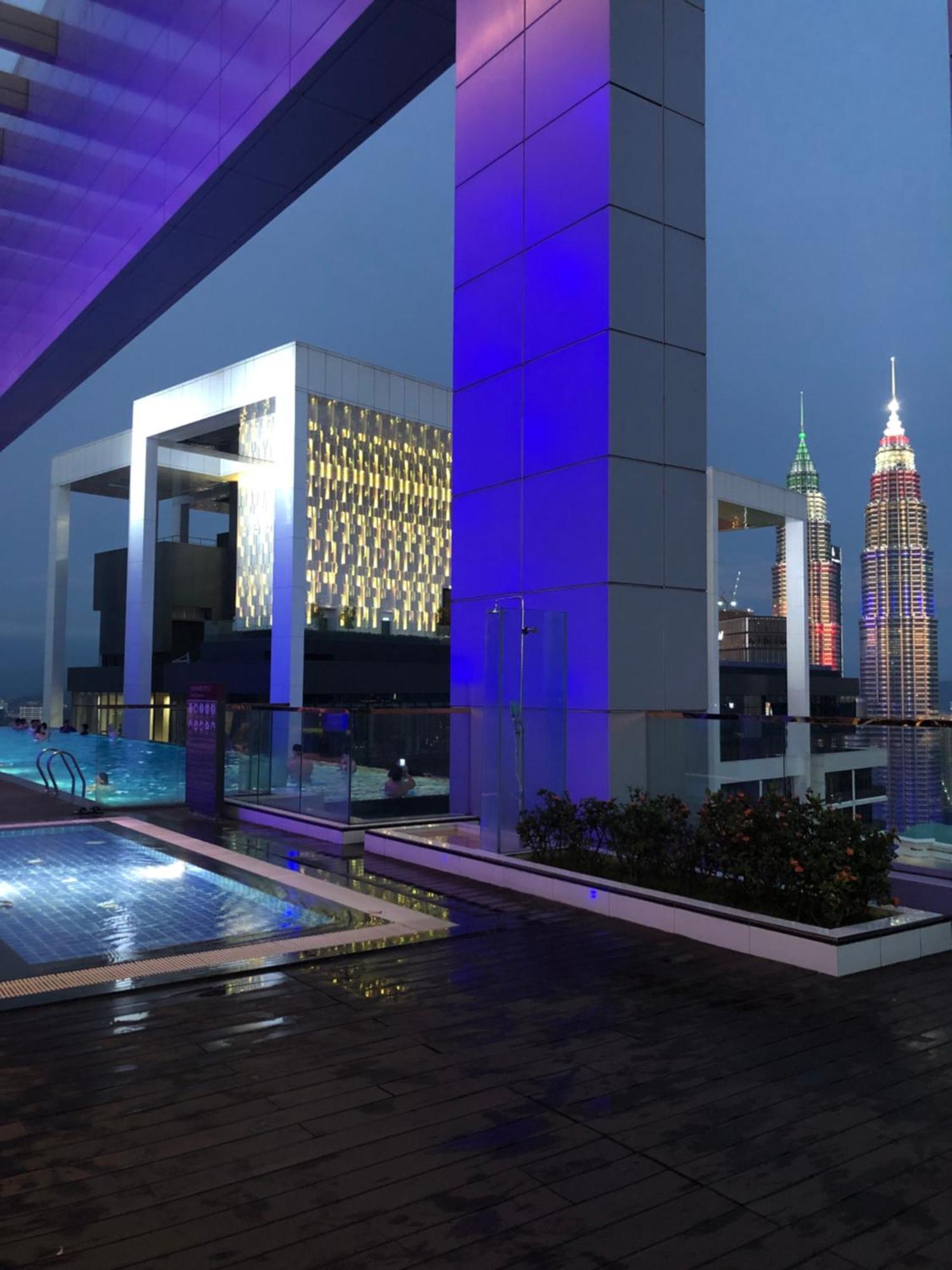 Platinum Klcc Pool View Apartment Kuala Lumpur Ngoại thất bức ảnh