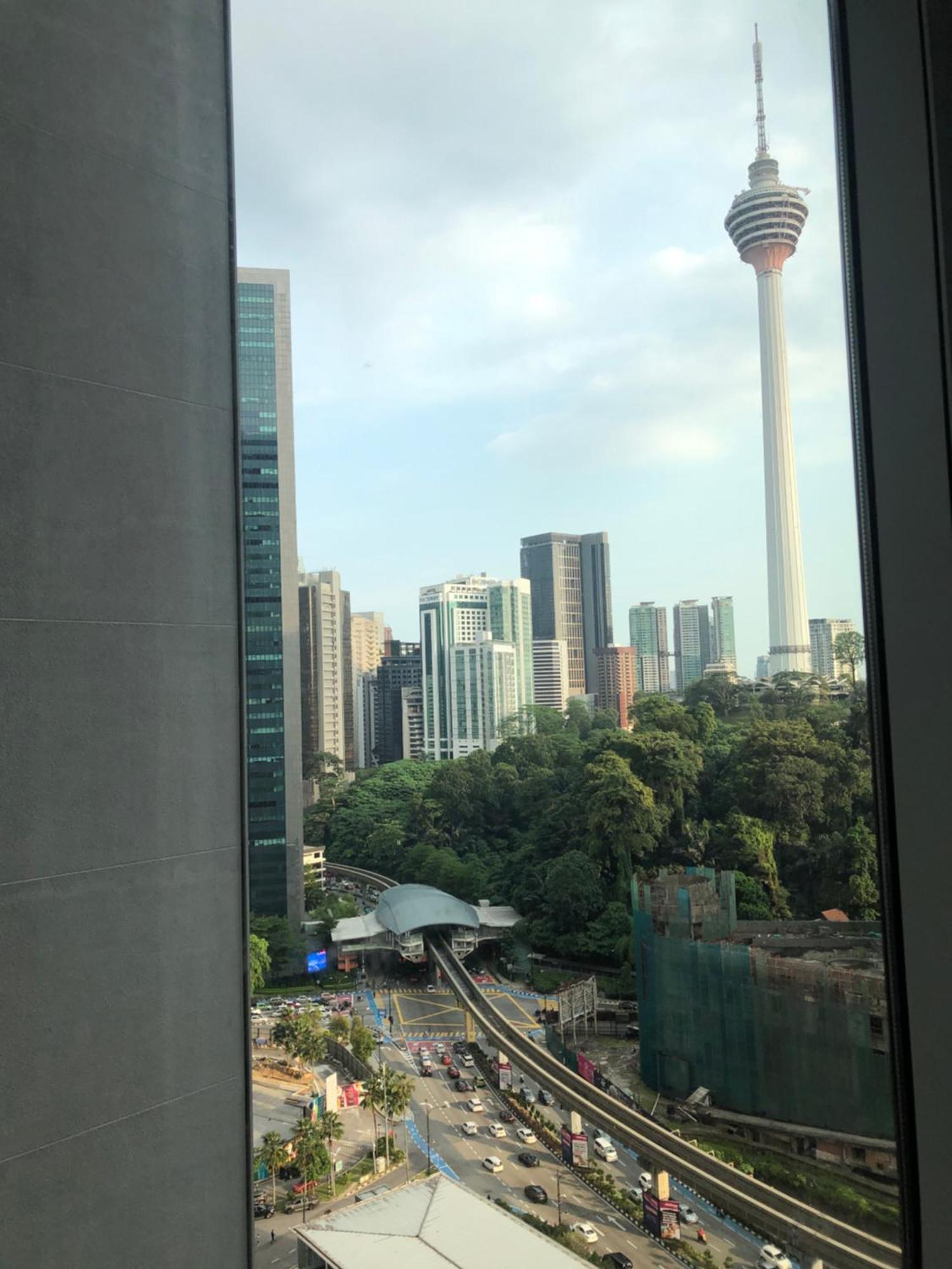 Platinum Klcc Pool View Apartment Kuala Lumpur Ngoại thất bức ảnh