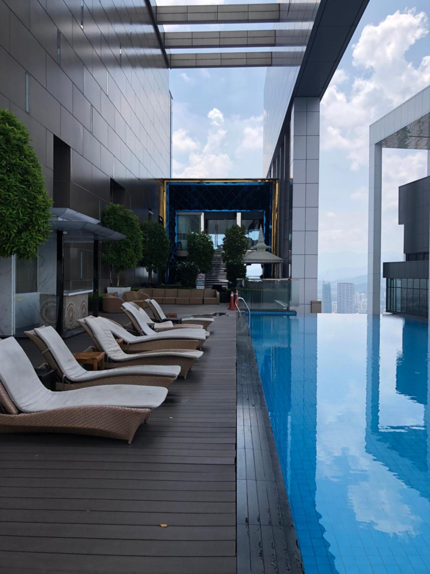 Platinum Klcc Pool View Apartment Kuala Lumpur Ngoại thất bức ảnh